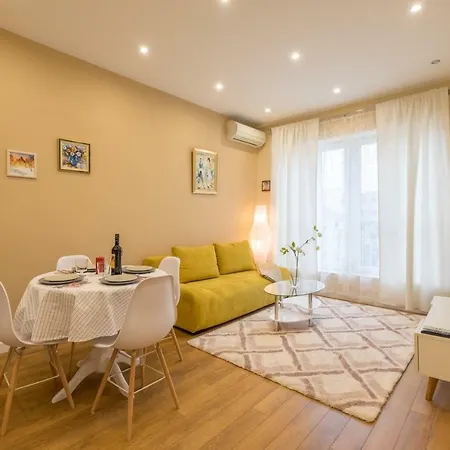 Modern 2 Bedroom Next To Vitosha Str. Apartmán Sofie